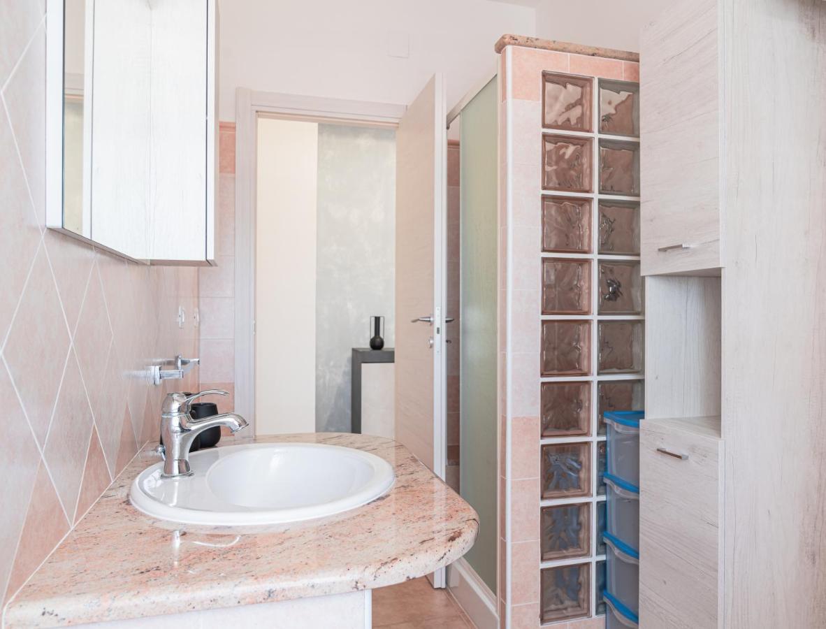 Almi - Guest Apartment Porto Torres Exteriér fotografie